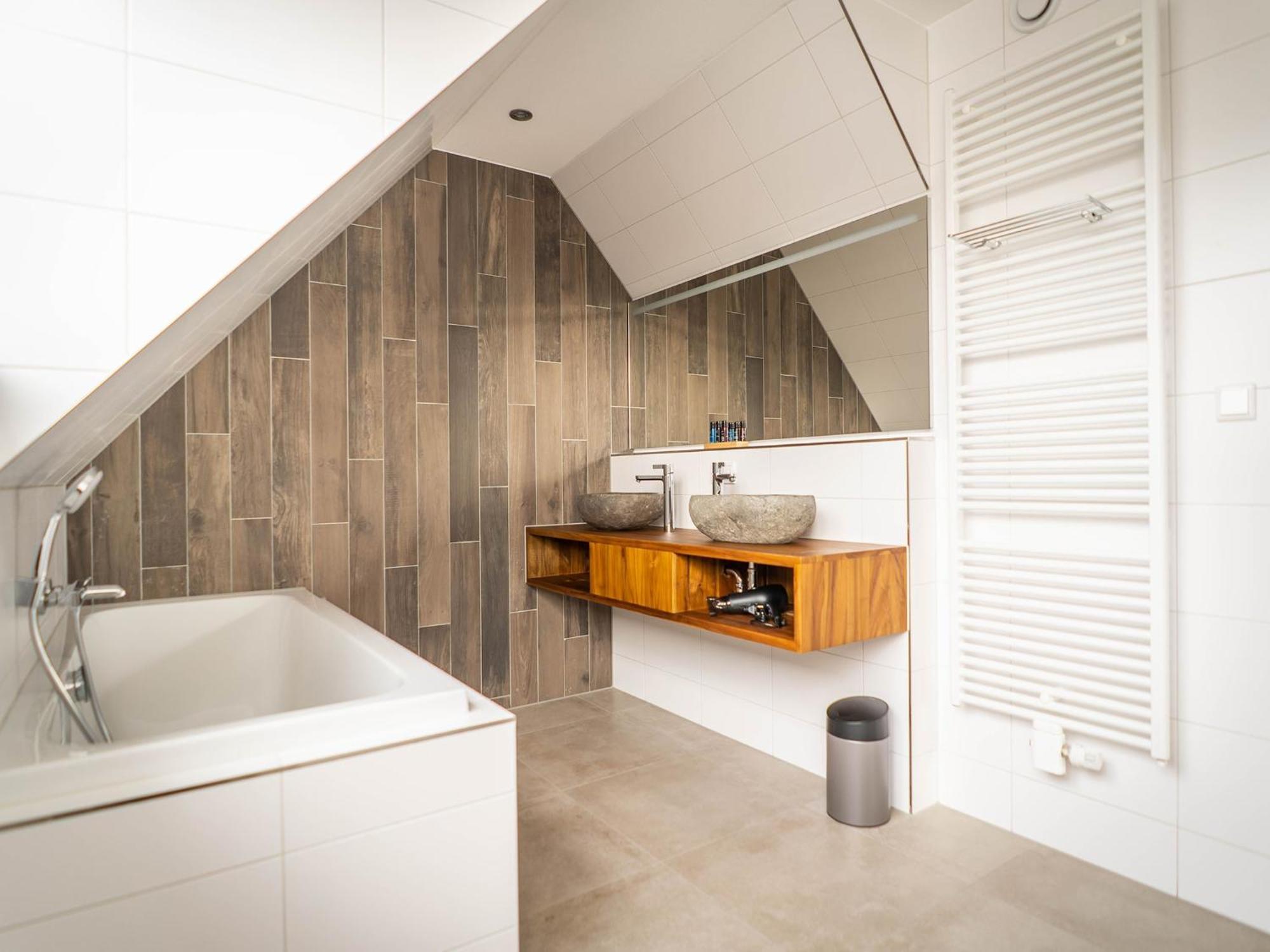 Spacious Bungalow In The Cosy Village デ・カクスドルプ エクステリア 写真
